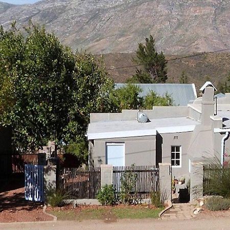 Cosy 6 Person Cottage With Mountain View バリーデール エクステリア 写真